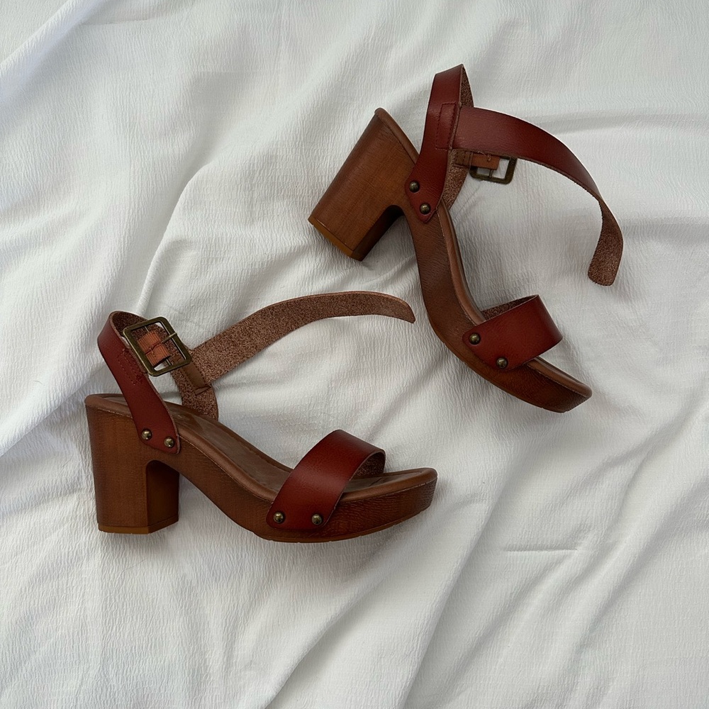 Brown heels
